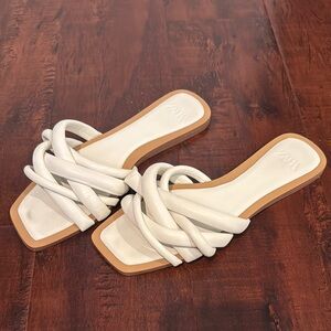 Zara Women's White Slide Sandals